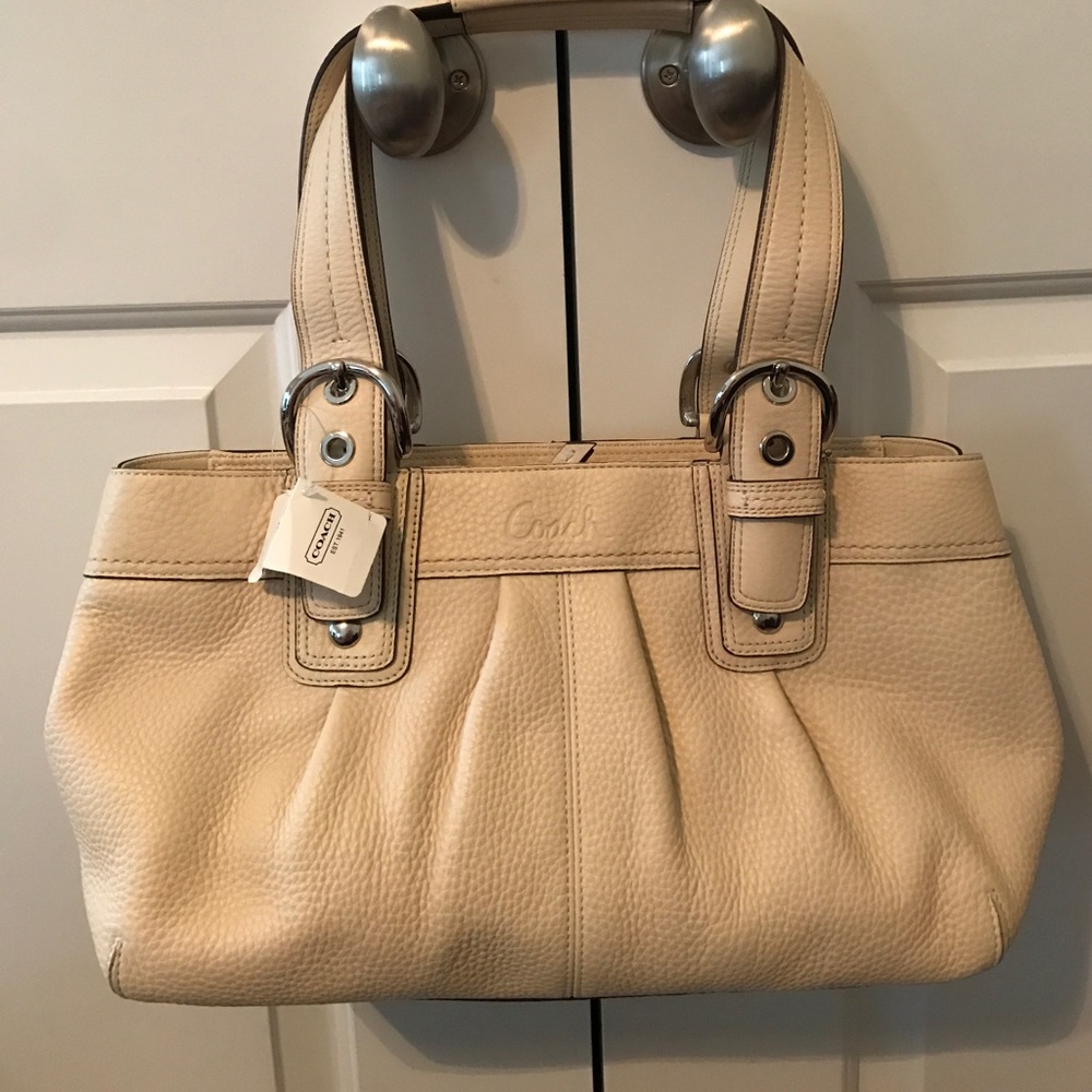 Cream pebble leather coach bag